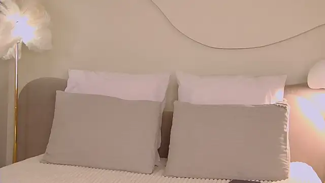 MiraBliss online show from 10-03-25, 05:47