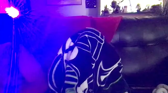 flores6cachondo9 online show from 03-16-25, 08:54