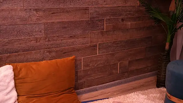 TanyaVonDe online show from 10-04-25, 05:03