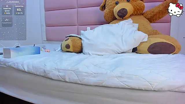 viioletta 18 online show from 11-11-25, 12:33