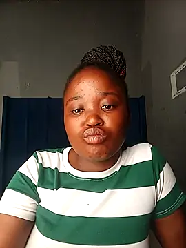 SexyShybarbie online show from 10-15-25, 06:44