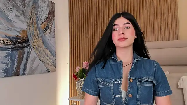 FatimaEvans online show from 11-17-25, 03:49