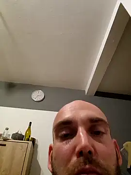Smokeym123 online show from 03-14-25, 01:37