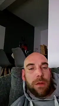 Smokeym123 online show from 03-10-25, 02:06