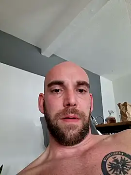 Smokeym123 online show from 03-10-25, 10:18