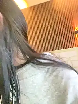 MagieeThomson online show from 11-08-25, 01:03