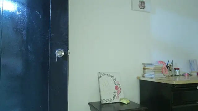 eva sin18 online show from 04-18-26, 12:13