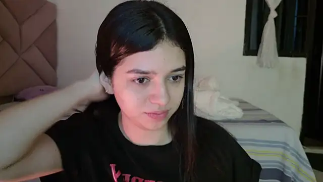 eva sin18 online show from 06-14-26, 12:07