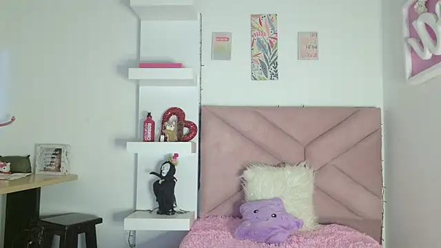 eva sin18 online show from 03-24-26, 11:05