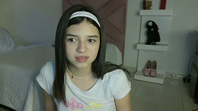 Snapshot of eva_sin18 chatting on 05-15-26, 11:03 eva sin18 online show from 05-15-26, 11:03