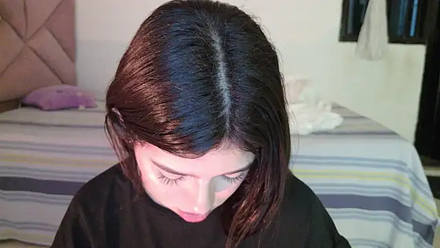 eva sin18 online show from 06-14-26, 02:24