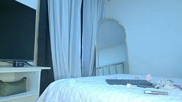 eva sin18 online show from 02-05-26, 11:11