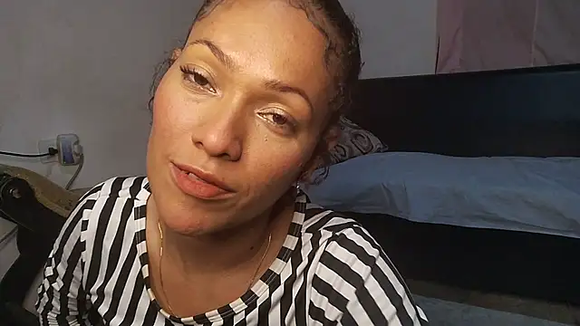 Milu curly online show from 10-18-25, 05:20