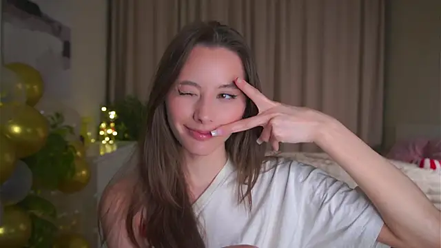 EditaBails online show from 03-18-26, 07:37