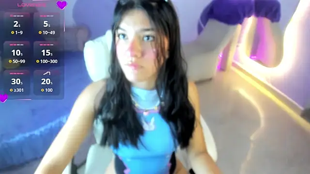 Snapshot of auroracute02 chatting on 09-25-25, 01:17 auroracute02 online show from 09-25-25, 01:17