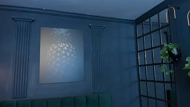 roxy hell online show from 01-18-26, 12:19