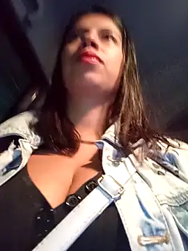 Snapshot of Nathaly_12 chatting on 10-14-25, 11:14 Nathaly 12 online show from 10-14-25, 11:14