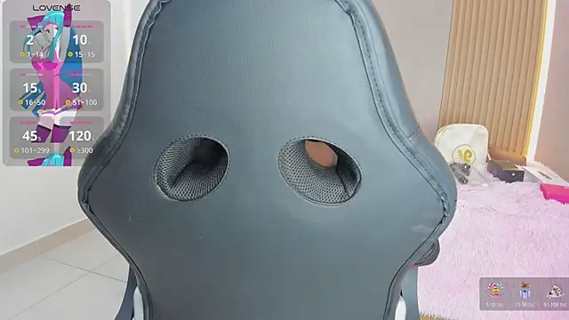 stephany summer online show from 12-23-25, 03:39