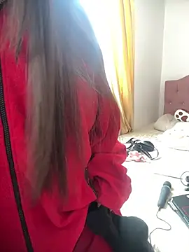 VictoriaGerard Pink online show from 03-11-26, 03:50