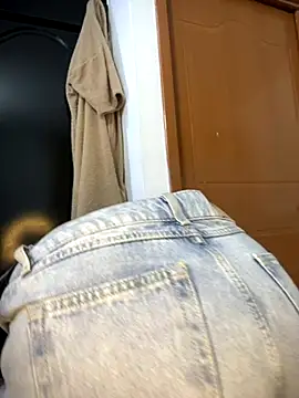 VictoriaGerard Pink online show from 10-23-25, 02:32