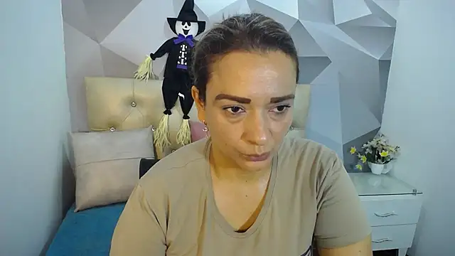 Milf-Prettyboobs online show from 10-30-25, 10:57