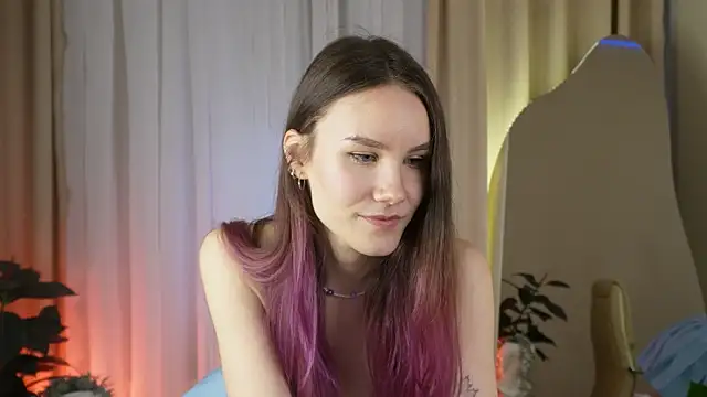 Snapshot of Clare__Florence chatting on 03-20-25, 09:48 Clare Florence online show from 03-20-25, 09:48