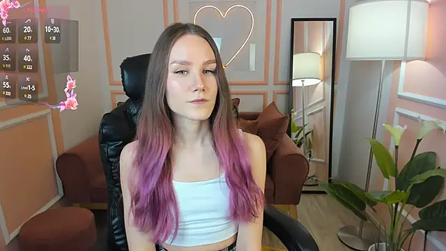 Snapshot of Clare__Florence chatting on 03-21-25, 01:23 Clare Florence online show from 03-21-25, 01:23