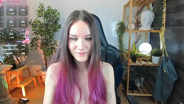 Snapshot of Clare__Florence chatting on 03-18-25, 04:39 Clare Florence online show from 03-18-25, 04:39