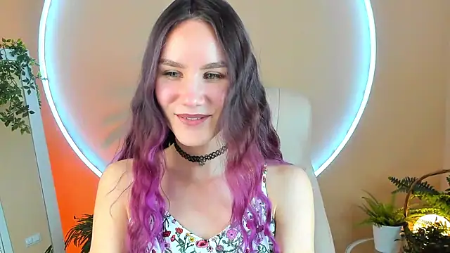 Snapshot of Clare__Florence chatting on 03-11-25, 10:07 Clare Florence online show from 03-11-25, 10:07