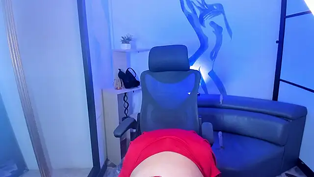 VanessaScott  online show from 12-21-25, 07:10