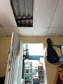 Snapshot of val_zx chatting on 09-09-25, 03:54 val zx online show from 09-09-25, 03:54