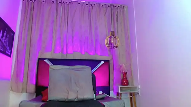 alexsandra kiss online show from 07-18-26, 11:30