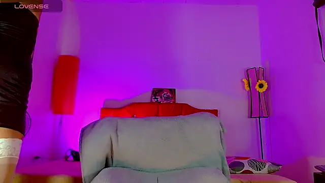 alexsandra kiss online show from 04-17-26, 11:35