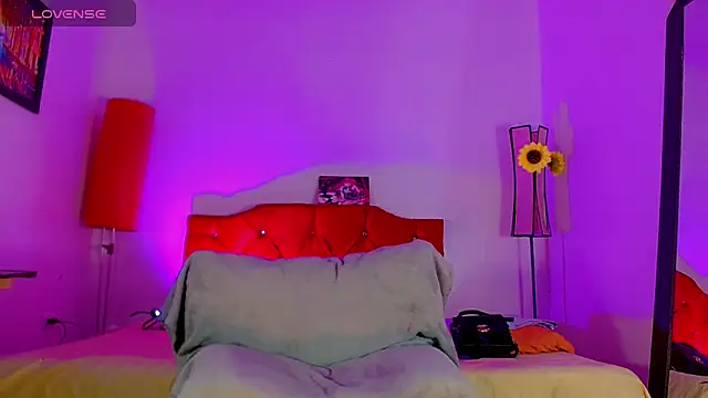 alexsandra kiss online show from 04-16-26, 11:33