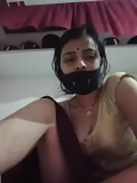 Snapshot of Daya_Chheda chatting on 06-11-26, 12:32 Daya Chheda online show from 06-11-26, 12:32