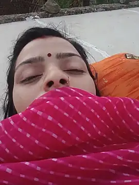 Snapshot of Daya_Chheda chatting on 05-26-26, 11:47 Daya Chheda online show from 05-26-26, 11:47