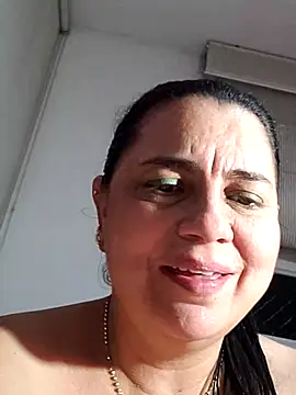 Snapshot of michellrodriguez chatting on 05-27-26, 01:57 michellrodriguez online show from 05-27-26, 01:57