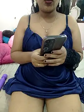 Snapshot of priya_00143 chatting on 04-18-26, 06:10 priya 00143 online show from 04-18-26, 06:10