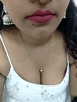 priya 00143 online show from 11-25-25, 04:02