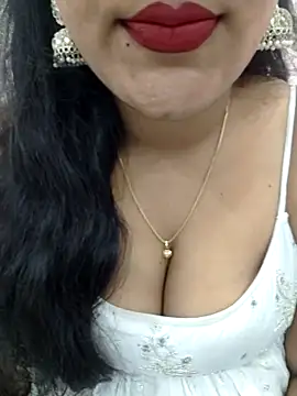 priya 00143 online show from 01-08-26, 05:46