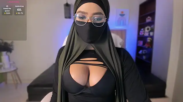 Snapshot of Sasha_Anaan chatting on 09-24-25, 08:54 Sasha Anaan online show from 09-24-25, 08:54