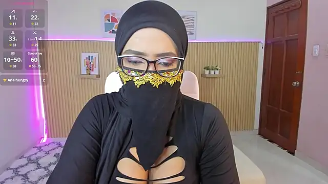 Snapshot of Sasha_Anaan chatting on 03-13-25, 08:48 Sasha Anaan online show from 03-13-25, 08:48