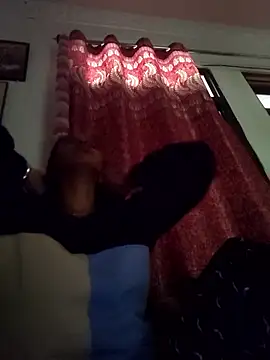 Hotty-Nidhi online show from 01-14-26, 04:05