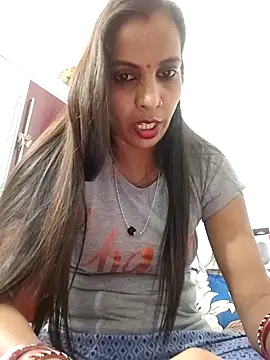 Hotty-Nidhi online show from 04-09-26, 06:25