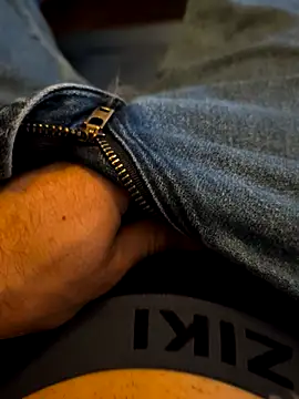 A DV78 online show from 04-23-26, 07:04