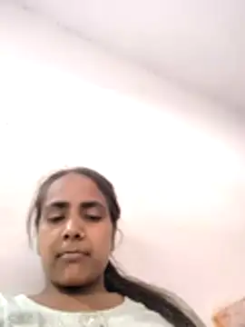 indiancute43 online show from 06-23-26, 08:01