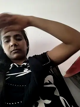 indiancute43 online show from 06-25-26, 08:08