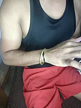 Snapshot of HARSHHU01 chatting on 05-04-26, 06:22 HARSHHU01 online show from 05-04-26, 06:22