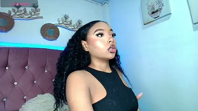 charlotte walker1 online show from 11-15-25, 02:54