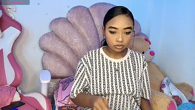 charlotte walker1 online show from 03-15-26, 09:22